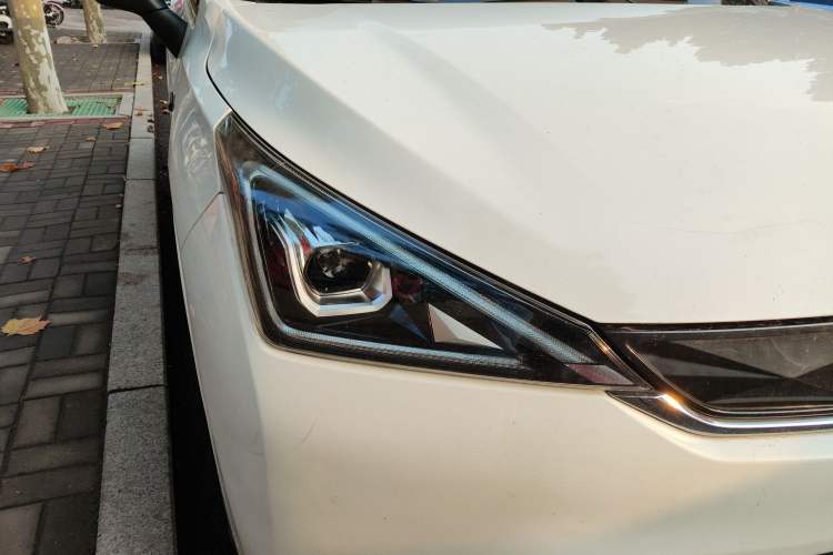 Used GAC Trumpchi GE3 2018 530 Enjoy Edition Right Front Headlight