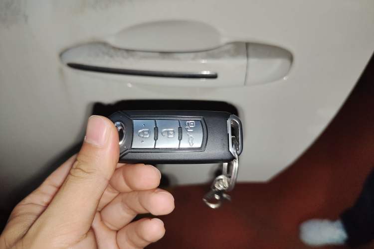 Used GAC Trumpchi GE3 2018 530 Internet Enjoyment Version Vehicle Key