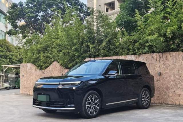 Used GAC Trumpchi S9 2025 Model Qiankun Ultra 6-Seater