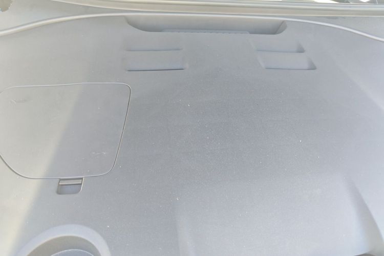 Used GAC Trumpchi S9 2025 Model Qiankun Ultra 6-Seater Engine Bay