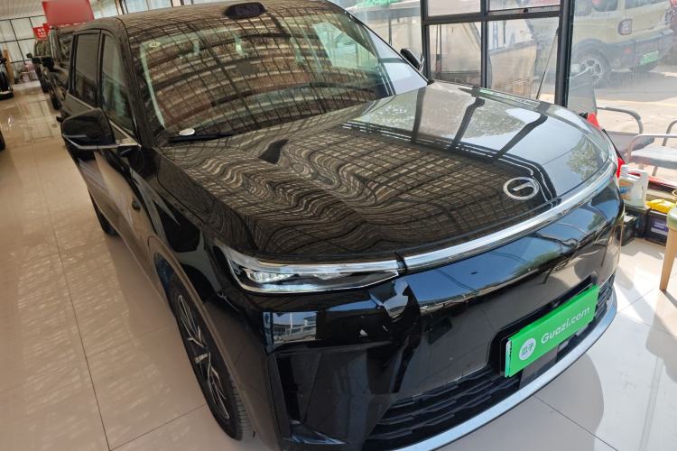 Used GAC Trumpchi S9 2025 Model Qiankun Ultra 6-Seater Front Right 45 Deg