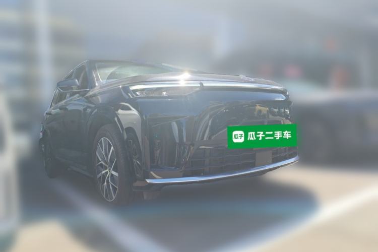 Used GAC Trumpchi S9 2025 Model Qiankun Ultra 6-Seater Front Right 45 Deg