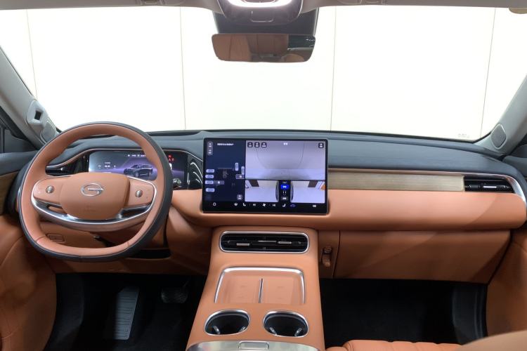 Used GAC Trumpchi S9 2025 Model Qiankun Ultra 6-Seater Interior 11