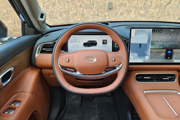 Used GAC Trumpchi S9 2025 Model Qiankun Ultra 6-Seater Interior 6