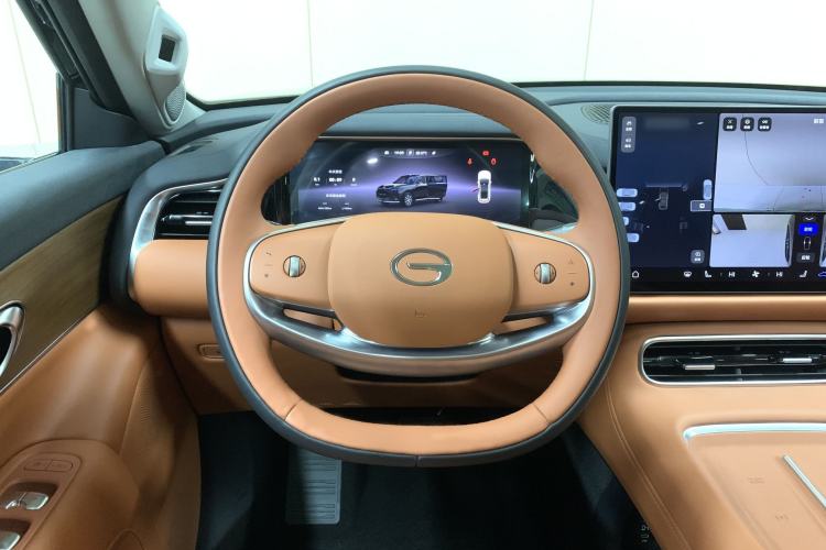 Used GAC Trumpchi S9 2025 Model Qiankun Ultra 6-Seater Interior 7