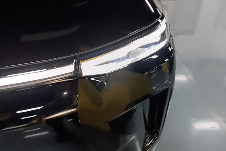 Used GAC Trumpchi S9 2025 Model Qiankun Ultra 6-Seater Left Front Headlight