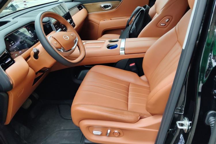 Used GAC Trumpchi S9 2025 Model Qiankun Ultra 6-Seater Left Front Seat