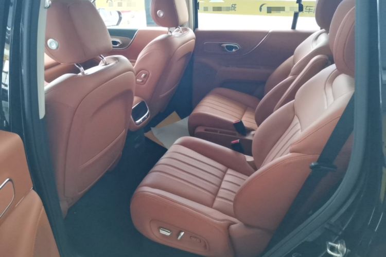 Used GAC Trumpchi S9 2025 Model Qiankun Max 6-Seater Left Rear Seat