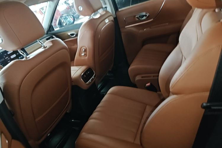 Used GAC Trumpchi S9 2025 Model Qiankun Ultra 6-Seater Left Rear Seat