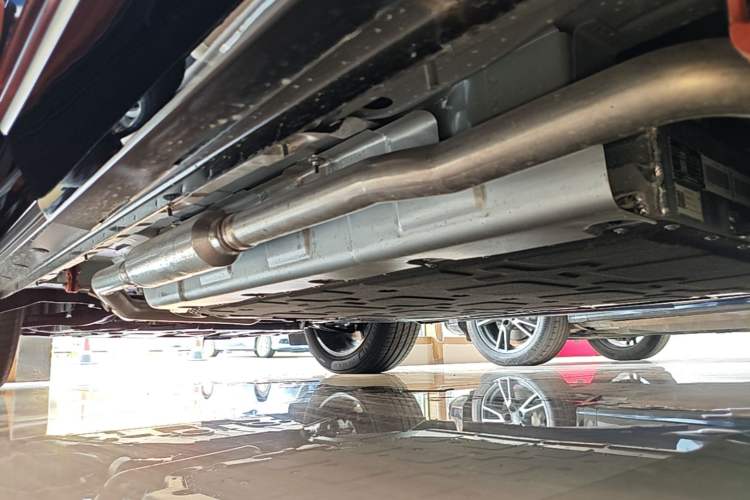 Used GAC Trumpchi S9 2025 Model Qiankun Ultra 5-Seater Left Side Sill