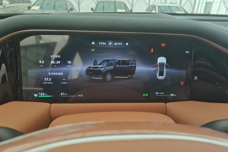Used GAC Trumpchi S9 2025 Model Qiankun Max 6-Seater Odometer Close Up