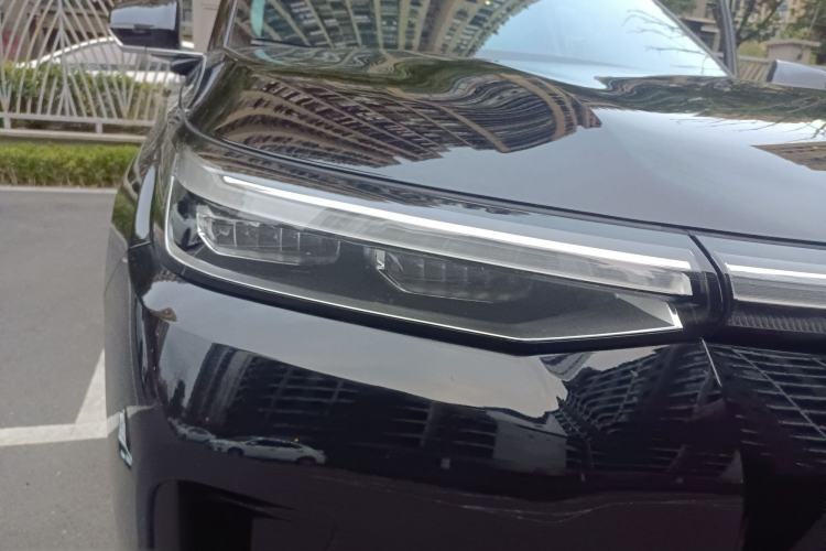 Used GAC Trumpchi S9 2025 Model Qiankun Max 6-Seater Right Front Headlight