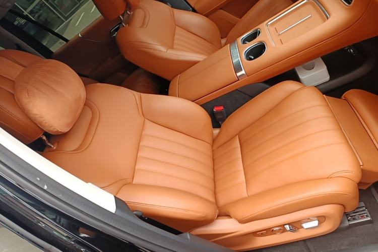 Used GAC Trumpchi S9 2025 Model Qiankun Ultra 6-Seater Right Front Seat