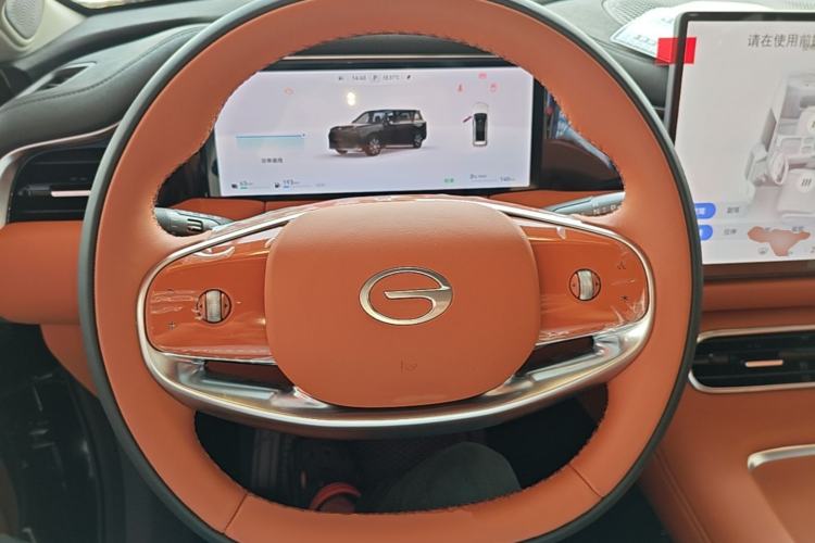 Used GAC Trumpchi S9 2025 Model Qiankun Ultra 5-Seater Steering Wheel