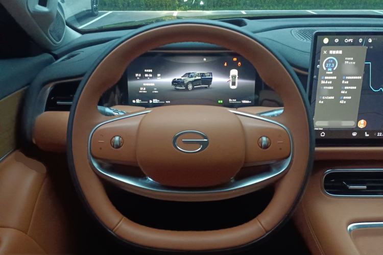 Used GAC Trumpchi S9 2025 Model Qiankun Max 6-Seater Steering Wheel