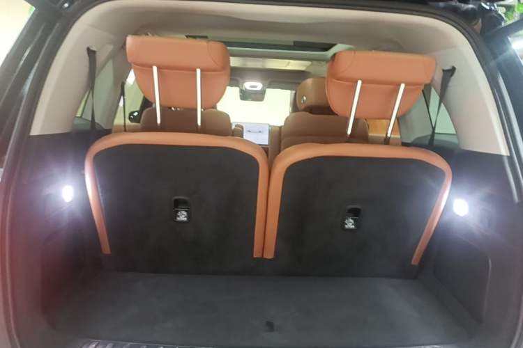 Used GAC Trumpchi S9 2025 Model Qiankun Ultra 6-Seater Trunk