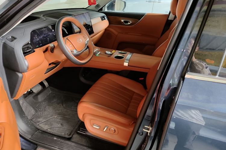 Used GAC Trumpchi S9 2025 Model Qiankun Ultra 6-Seater Left Front Seat