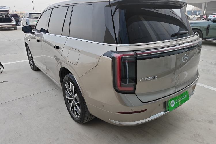 Used GAC Trumpchi S9 2025 Model Qiankun Ultra 6-Seater Exterior 2