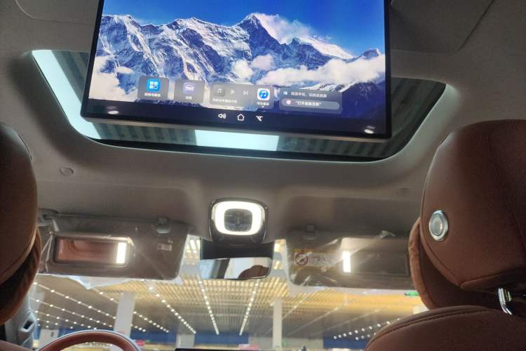 Used GAC Trumpchi S9 2025 Model Qiankun Ultra 6-Seater Headliner