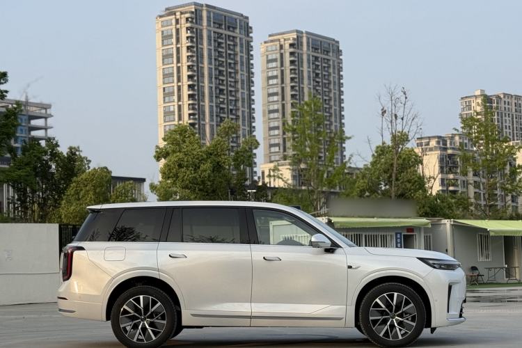 Used GAC Trumpchi S9 2025 Model Qiankun Max 6-Seater Exterior 8