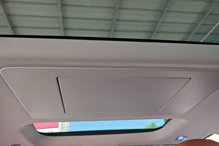 Used GAC Trumpchi S9 2025 Model Qiankun Ultra 6-Seater Headliner