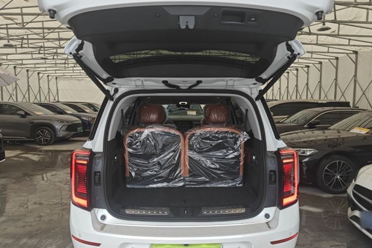 Used GAC Trumpchi S9 2025 Model Qiankun Max 6-Seater Trunk