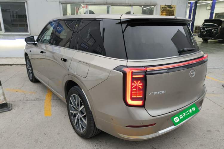 Used GAC Trumpchi S9 2025 Model Qiankun Ultra 6-Seater Exterior 3