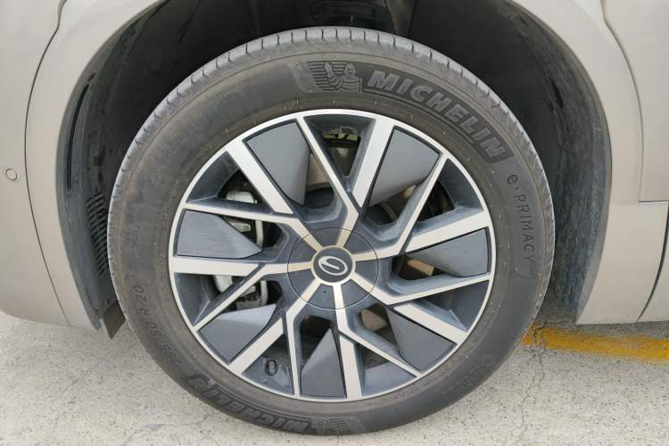 Used GAC Trumpchi S9 2025 Model Qiankun Ultra 6-Seater Exterior 7