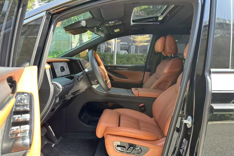 Used GAC Trumpchi Xiangwang M8 2025 Kunkun Series Ultra First-Class Cabin Left Front Seat