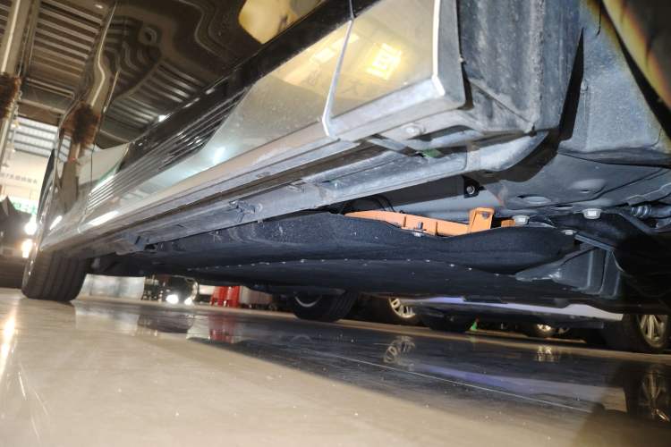Used GAC Trumpchi Xiangwang M8 2025 Kunkun Series Ultra First-Class Cabin Right Side Sill