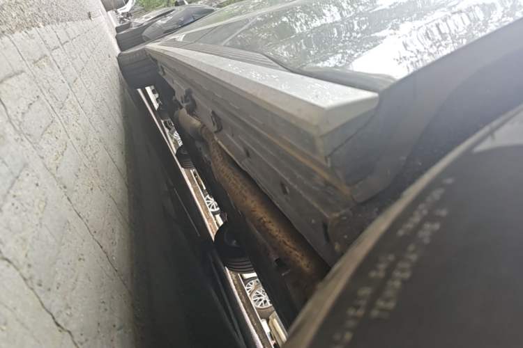 Used GAC Trumpchi Xiangwang M8 2025 Kunkun Series Ultra First-Class Cabin Chassis Rear Left