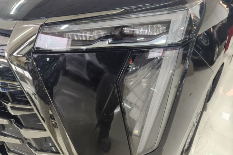 Used GAC Trumpchi Xiangwang M8 2025 Kunkun Series Ultra First-Class Cabin Exterior 7