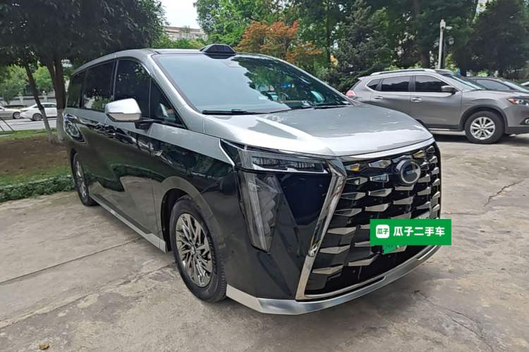 Used GAC Trumpchi Xiangwang M8 2025 Kunkun Series Ultra First-Class Cabin Front Right 45 Deg