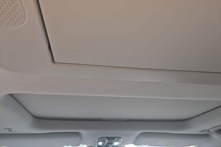 Used GAC Trumpchi Xiangwang M8 2025 Kunkun Series Ultra First-Class Cabin Headliner