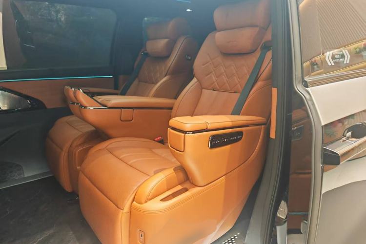 Used GAC Trumpchi Xiangwang M8 2025 Kunkun Series Ultra First-Class Cabin Left Rear Seat