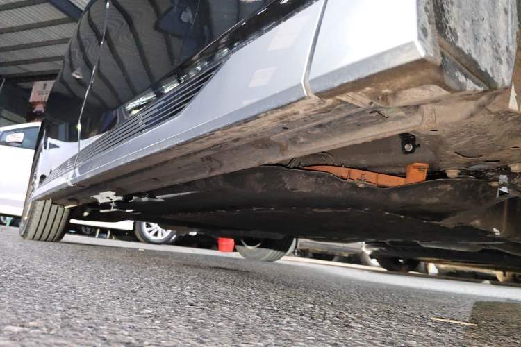 Used GAC Trumpchi Xiangwang M8 2025 Kunkun Series Ultra First-Class Cabin Right Side Sill