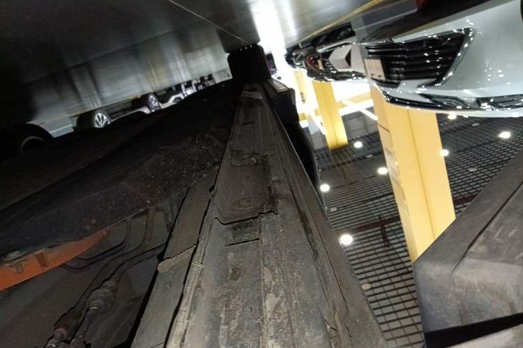Used GAC Trumpchi Xiangwang M8 2025 Kunkun Series Ultra First-Class Cabin Right Side Sill