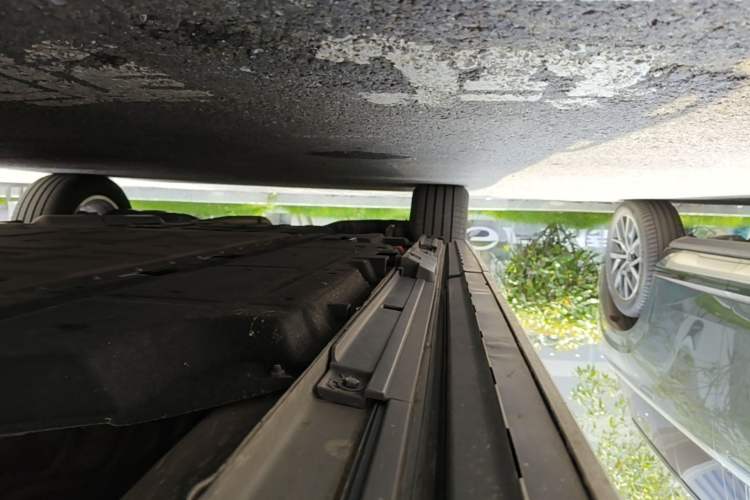 Used GAC Trumpchi Xiangwang M8 2025 Kunkun Series Ultra First-Class Cabin Right Side Sill