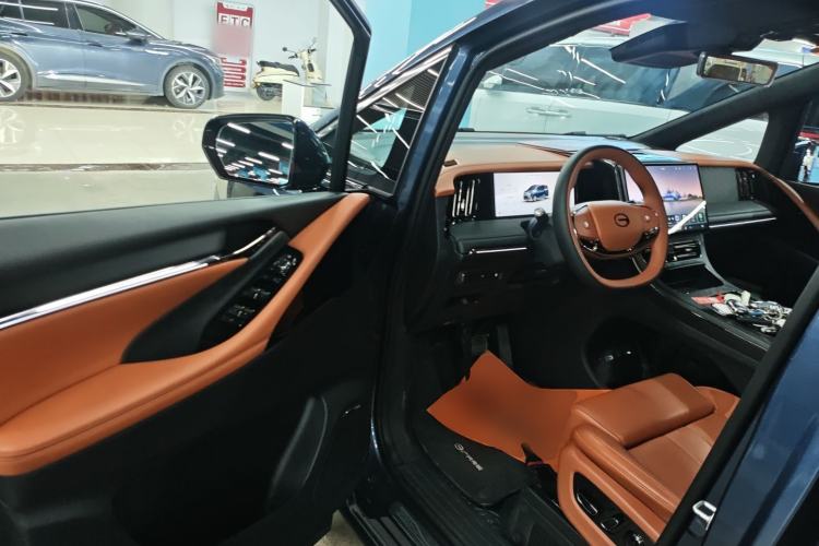 Used GAC Trumpchi Xiangwang M8 2025 Kunkun Series Ultra First-Class Cabin Driver Seat