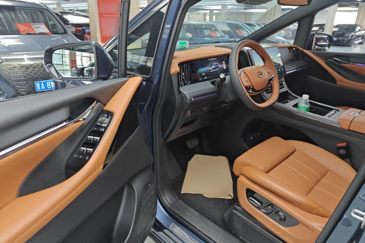 Used GAC Trumpchi Xiangwang M8 2025 Qiankun Series Pro Comfort Cabin Driver Seat