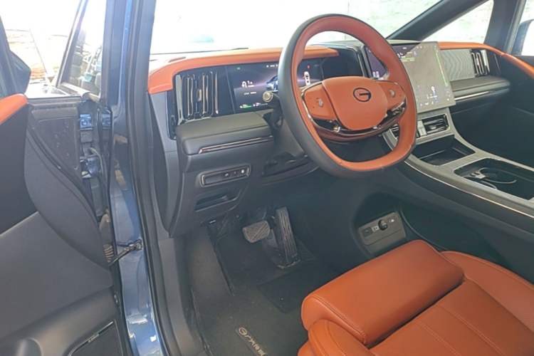 Used GAC Trumpchi Xiangwang M8 2025 Kunkun Series Ultra First-Class Cabin Driver Seat