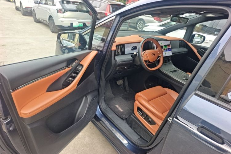 Used GAC Trumpchi Xiangwang M8 2025 Kunkun Series Ultra First-Class Cabin Driver Seat