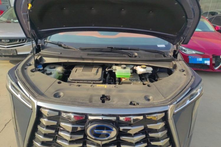 Used GAC Trumpchi Xiangwang M8 2025 Kunkun Series Ultra First-Class Cabin Engine Bay