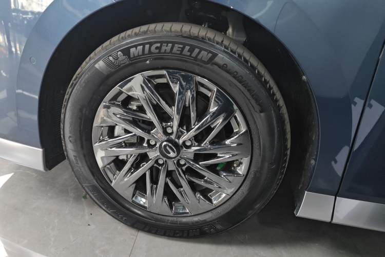 Used GAC Trumpchi Xiangwang M8 2025 Qiankun Series Pro Comfort Cabin Exterior 4