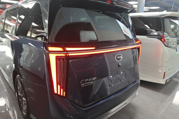 Used GAC Trumpchi Xiangwang M8 2025 Qiankun Series Pro Comfort Cabin Exterior 4