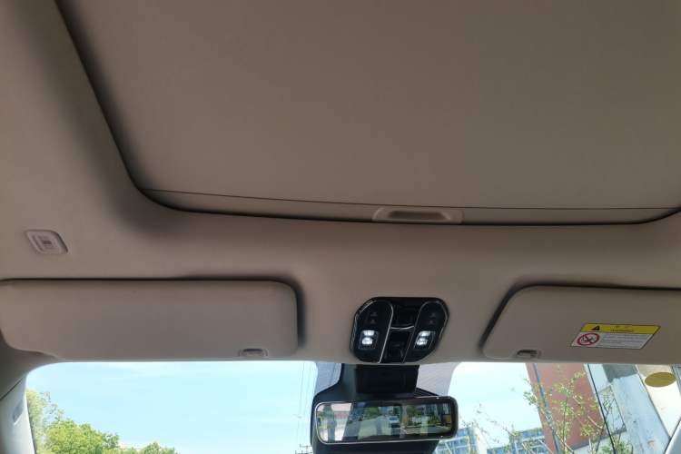 Used GAC Trumpchi Xiangwang M8 2025 Kunkun Series Ultra First-Class Cabin Headliner