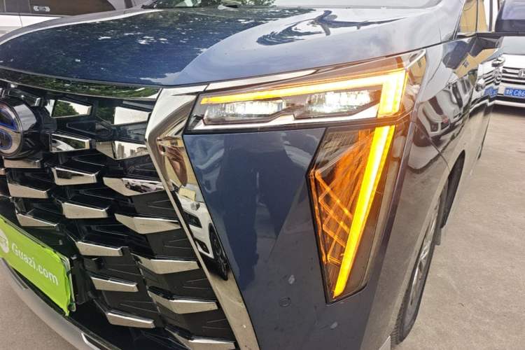 Used GAC Trumpchi Xiangwang M8 2025 Kunkun Series Ultra First-Class Cabin Left Front Headlight