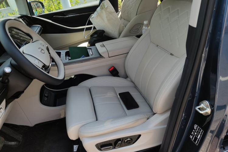 Used GAC Trumpchi Xiangwang M8 2025 Kunkun Series Ultra First-Class Cabin Left Front Seat