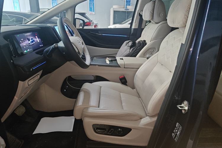 Used GAC Trumpchi Xiangwang M8 2025 Kunkun Series Ultra First-Class Cabin Left Front Seat