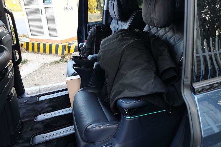 Used GAC Trumpchi Xiangwang M8 2025 Model HarmonyOS Cockpit Edition Left Rear Seat